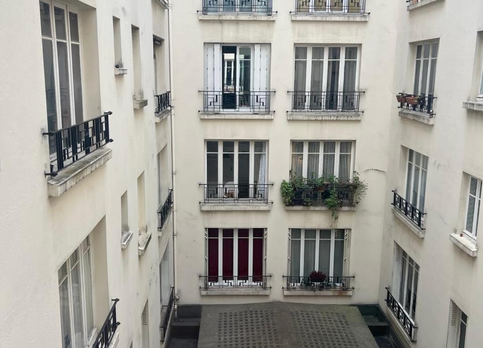 Apartamento Cozy Appart Near Bastille París Exterior foto